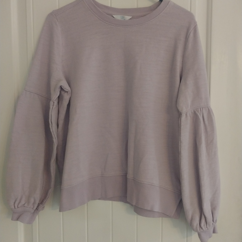 Womens size small light purple long sleeve shirt